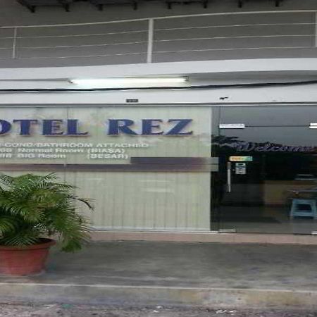 Rez Motel George Town Exterior photo